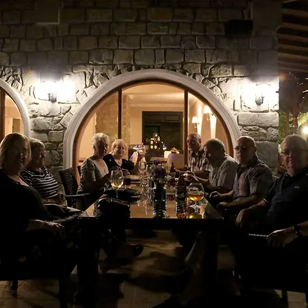 Ξενοδοχείο Lill Maison & Club 3*