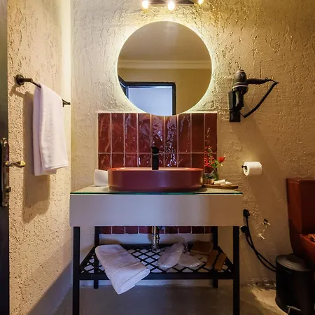 Ξενοδοχείο Lill Maison & Club Φετιγιέ