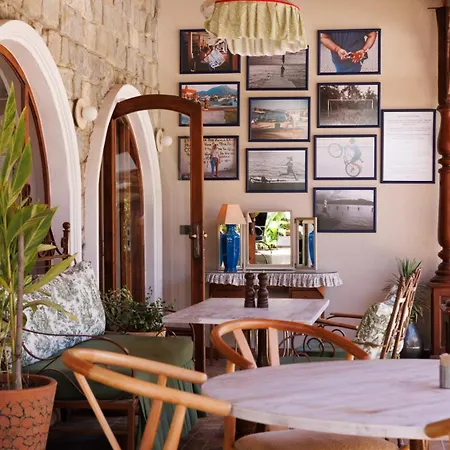Lill Maison & Club 3* Φετιγιέ