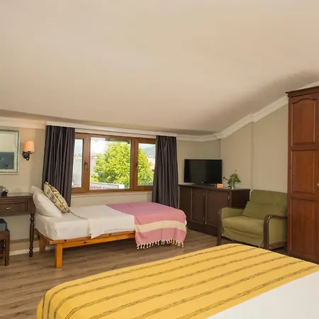 Akkent Garden Szálloda 3*