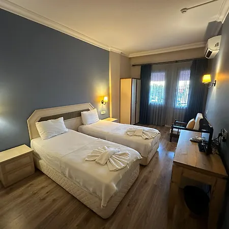 Akkent Garden Szálloda 3*