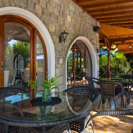 Akkent Garden Hotel