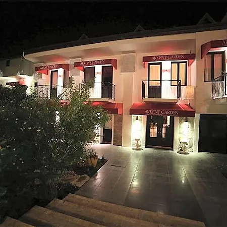 Lill Maison & Club Hotel 3*