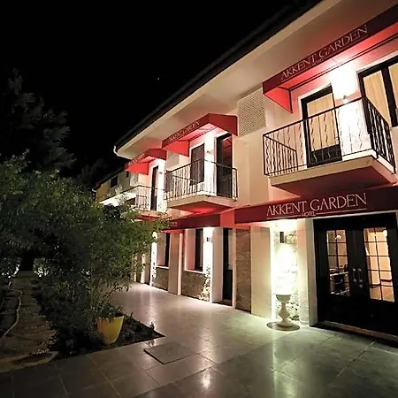 Hotel Lill Maison & Club
