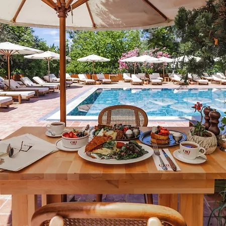 Lill Maison & Club Fethiye